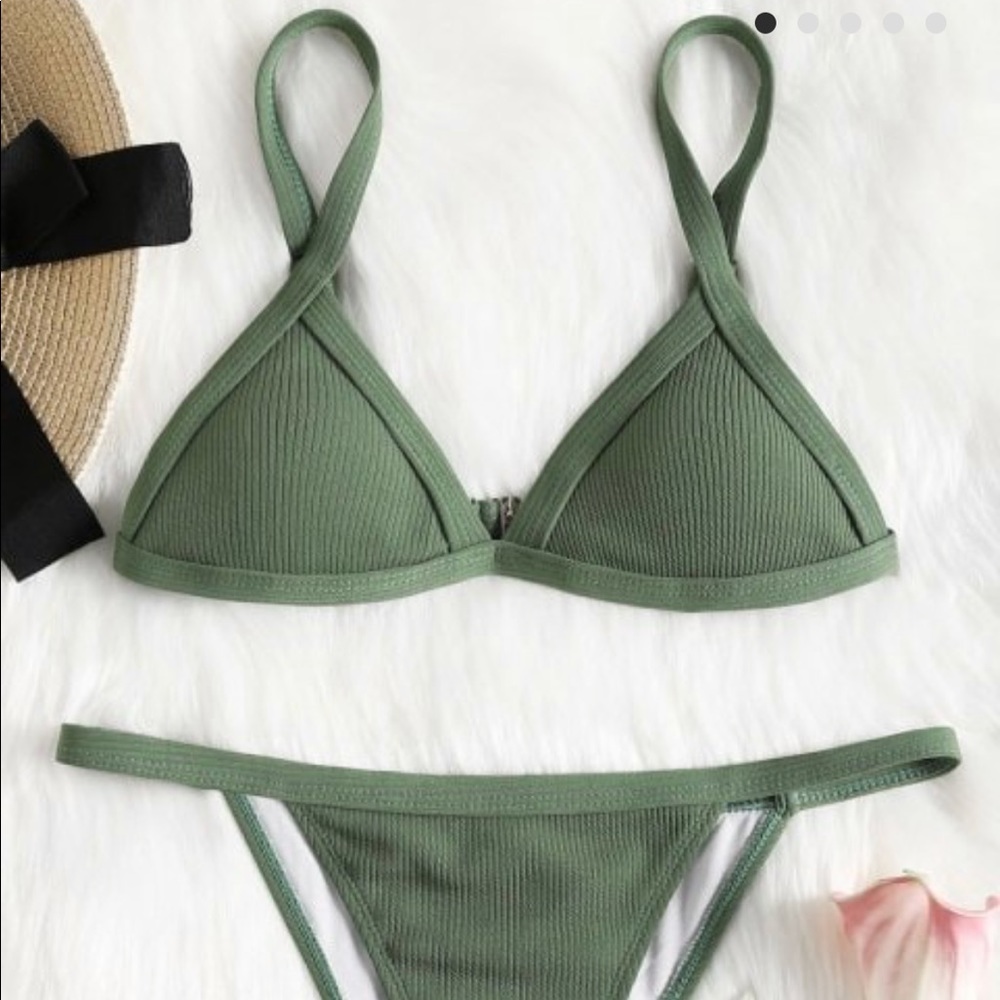 Zaful green triangle bikini